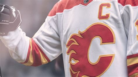 calgary flames jersey numbers back